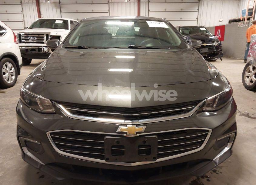 Photo 12 of 2017 Chevrolet Malibu 1LT (VIN 1G1ZE5ST4HF263896)