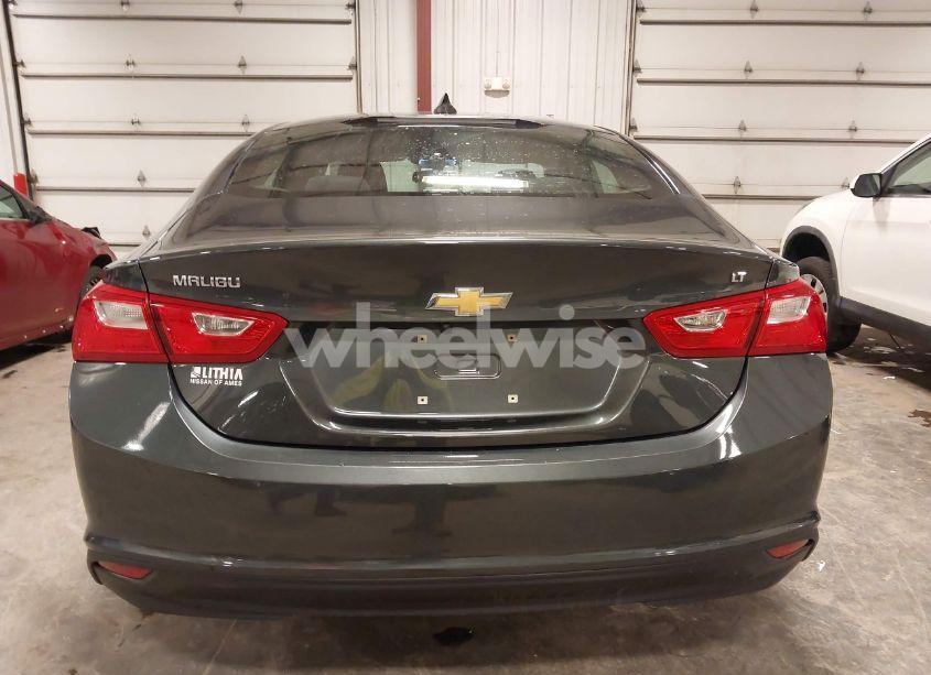 Photo 16 of 2017 Chevrolet Malibu 1LT (VIN 1G1ZE5ST4HF263896)