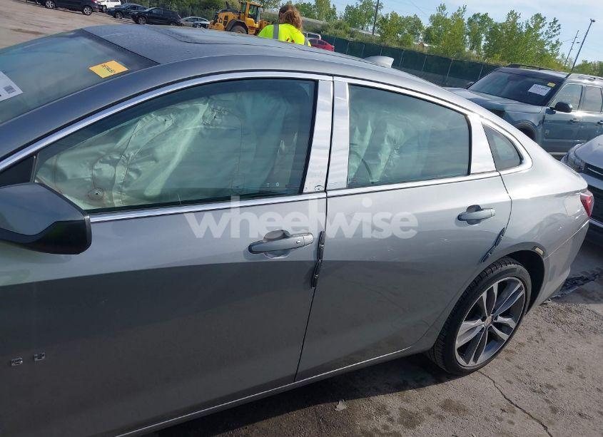Photo 15 of 2023 Chevrolet Malibu FWD 2LT (VIN 1G1ZE5ST4PF146740)