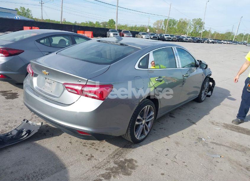 Photo 4 of 2023 Chevrolet Malibu FWD 2LT (VIN 1G1ZE5ST4PF146740)