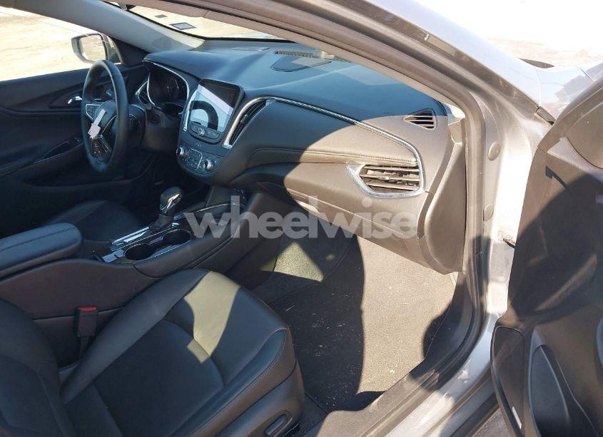 Photo 5 of 2024 Chevrolet Malibu FWD 2LT (VIN 1G1ZE5ST4RF158146)