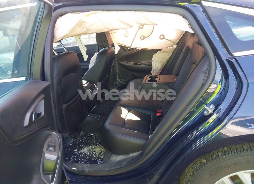 Photo 8 of 2016 Chevrolet Malibu 1LT (VIN 1G1ZE5ST5GF181304)