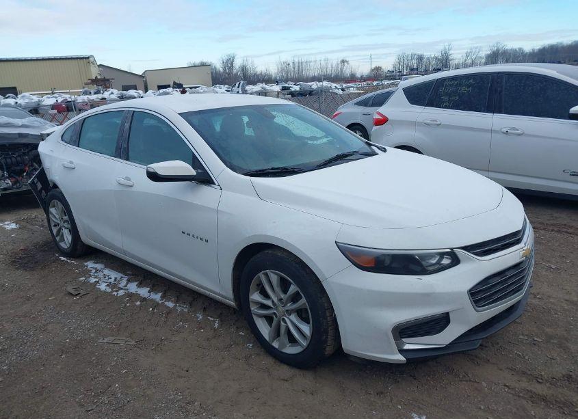 2016 Chevrolet Malibu 1LT (VIN 1G1ZE5ST5GF197390) main photo