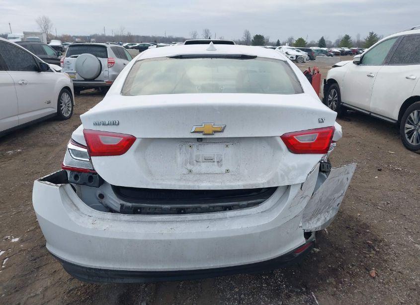 Photo 16 of 2016 Chevrolet Malibu 1LT (VIN 1G1ZE5ST5GF197390)