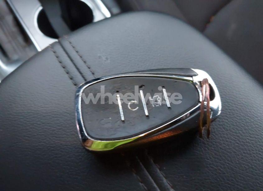 Photo 11 of 2016 Chevrolet Malibu 1LT (VIN 1G1ZE5ST5GF201308)