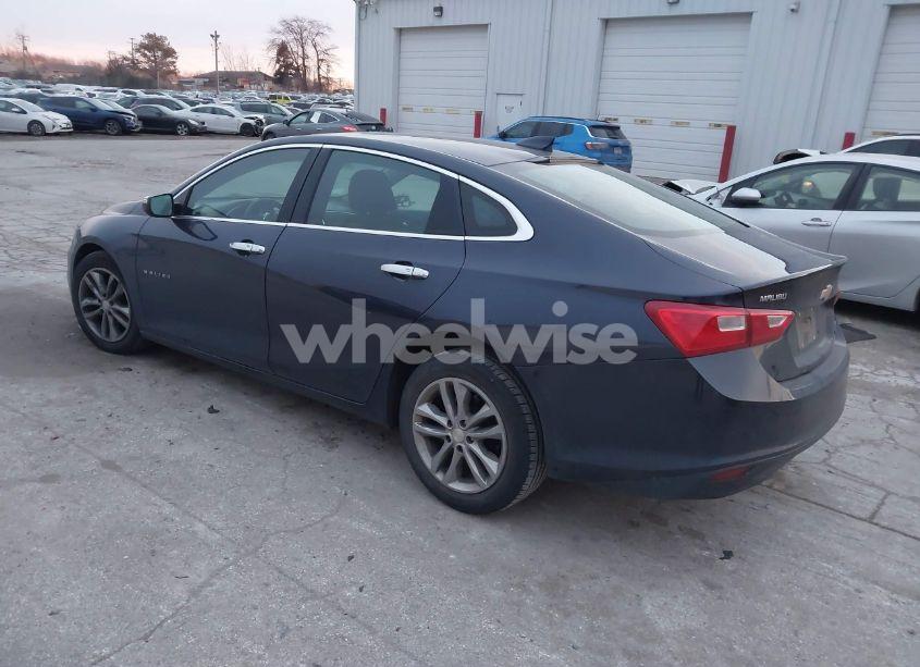 Photo 3 of 2016 Chevrolet Malibu 1LT (VIN 1G1ZE5ST5GF201308)