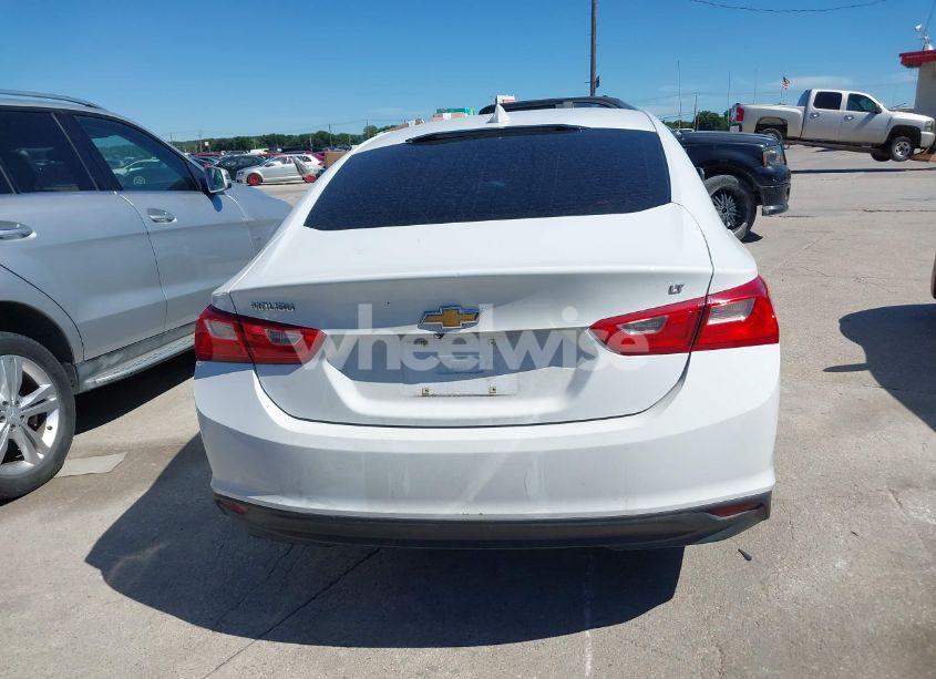 Photo 16 of 2016 Chevrolet Malibu 1LT (VIN 1G1ZE5ST5GF204614)