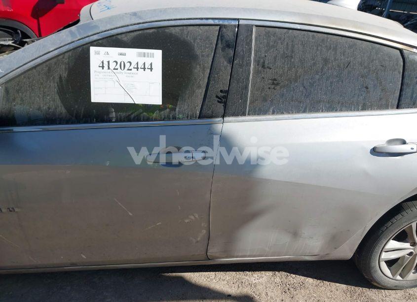 Photo 14 of 2016 Chevrolet Malibu 1LT (VIN 1G1ZE5ST5GF208890)