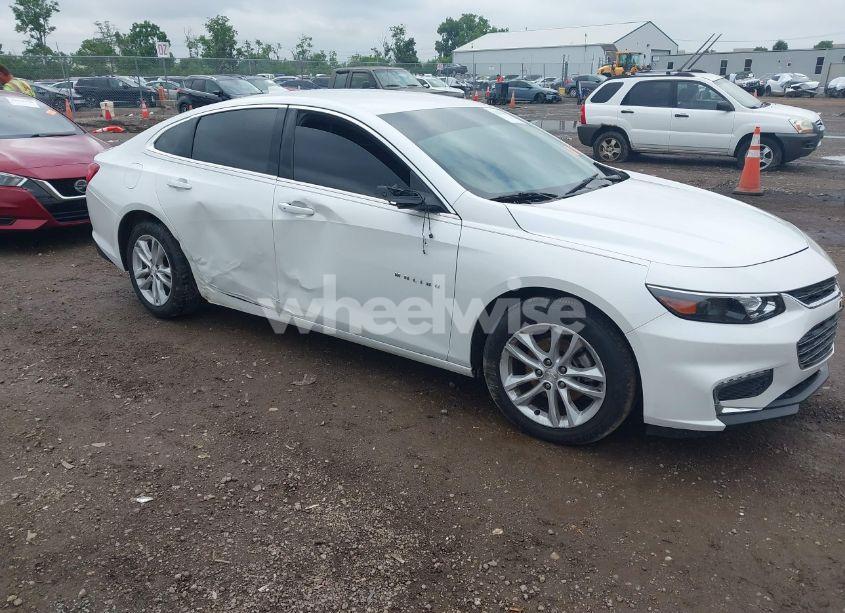 2016 Chevrolet Malibu 1LT (VIN 1G1ZE5ST5GF210008) main photo