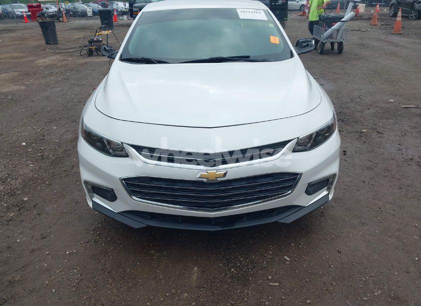 Photo 11 of 2016 Chevrolet Malibu 1LT (VIN 1G1ZE5ST5GF210008)