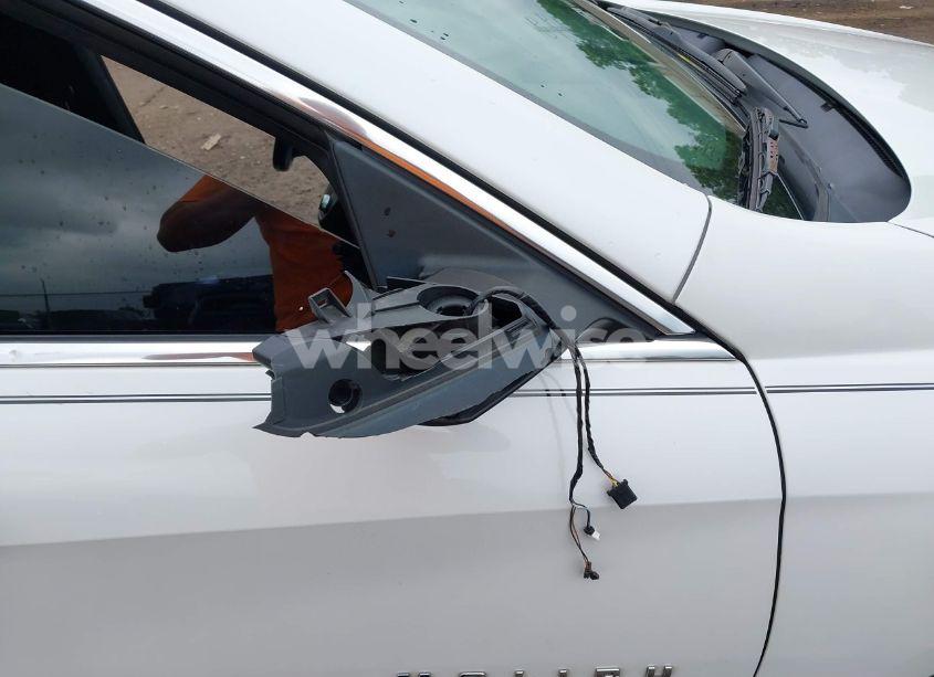 Photo 18 of 2016 Chevrolet Malibu 1LT (VIN 1G1ZE5ST5GF210008)