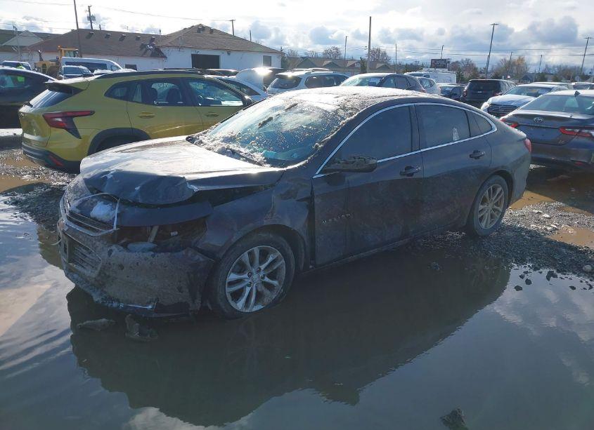 Photo 2 of 2016 Chevrolet Malibu 1LT (VIN 1G1ZE5ST5GF217248)
