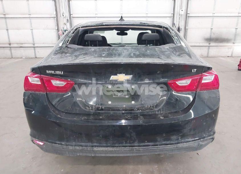 Photo 17 of 2016 Chevrolet Malibu 1LT (VIN 1G1ZE5ST5GF220392)