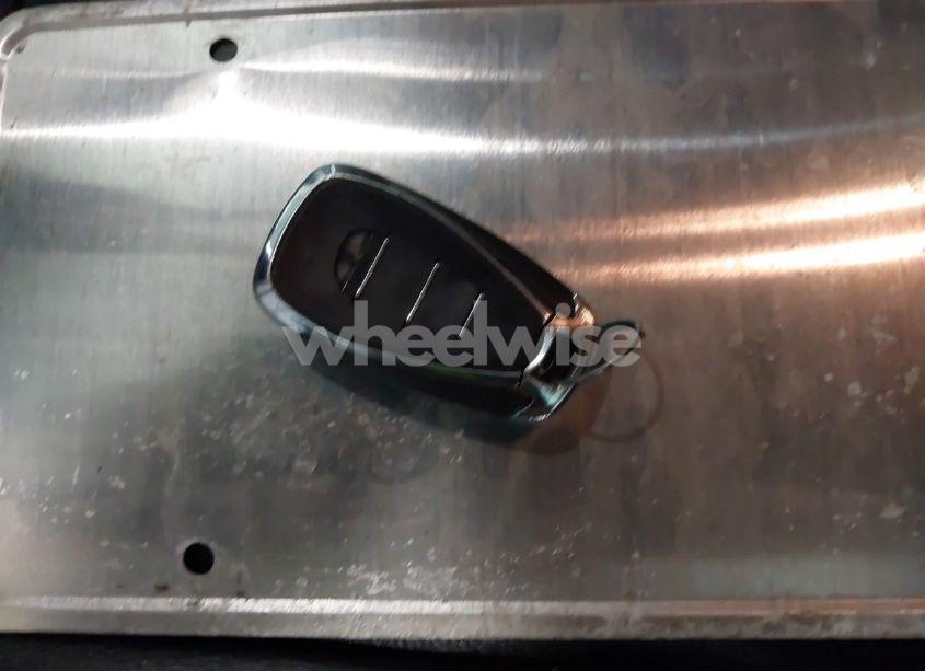 Photo 11 of 2016 Chevrolet Malibu 1LT (VIN 1G1ZE5ST5GF228976)