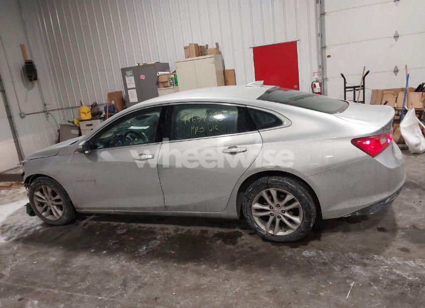Photo 14 of 2016 Chevrolet Malibu 1LT (VIN 1G1ZE5ST5GF228976)