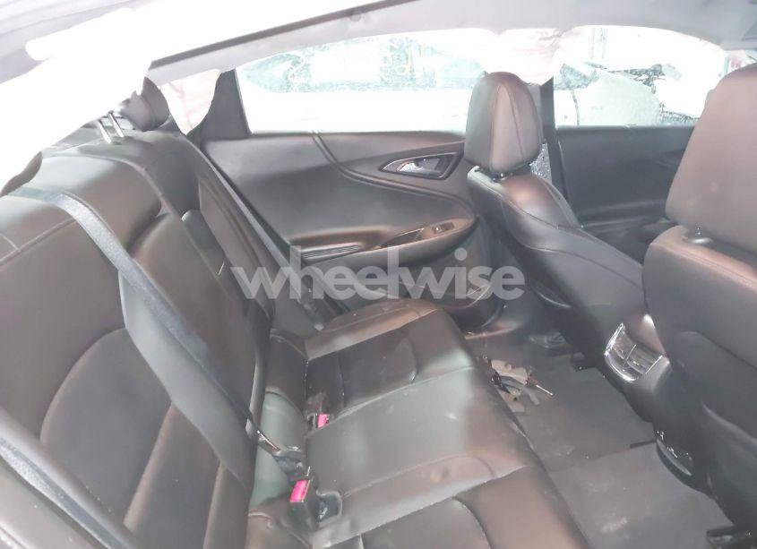 Photo 8 of 2016 Chevrolet Malibu 1LT (VIN 1G1ZE5ST5GF228976)