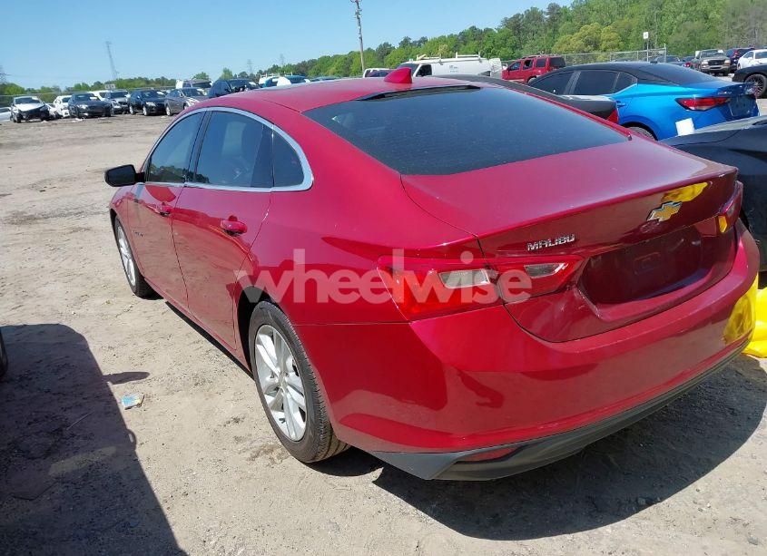 Photo 3 of 2016 Chevrolet Malibu 1LT (VIN 1G1ZE5ST5GF233241)