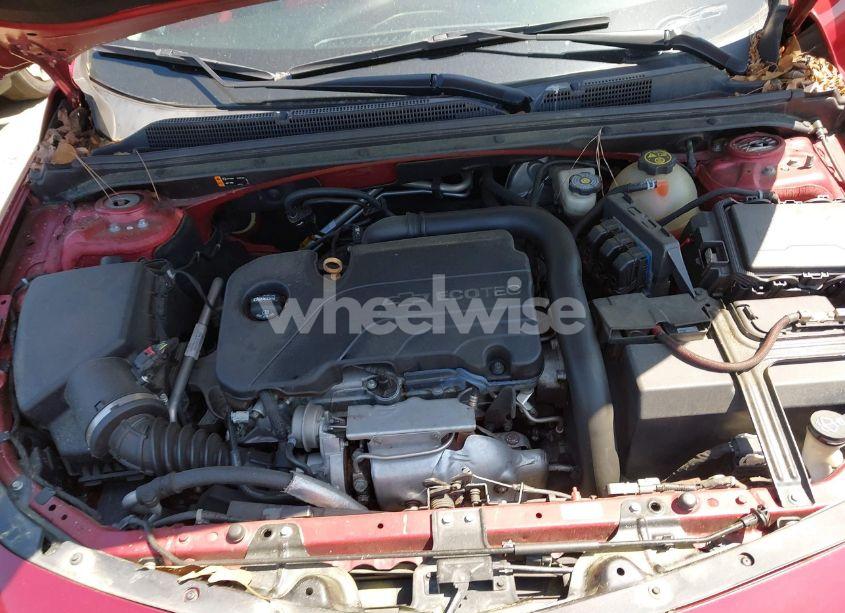 Photo 9 of 2016 Chevrolet Malibu 1LT (VIN 1G1ZE5ST5GF233241)