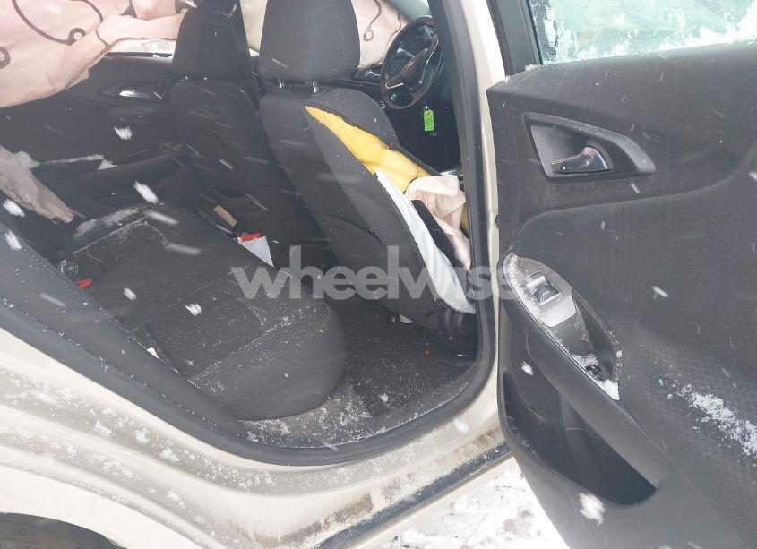 Photo 8 of 2016 Chevrolet Malibu 1LT (VIN 1G1ZE5ST5GF265932)