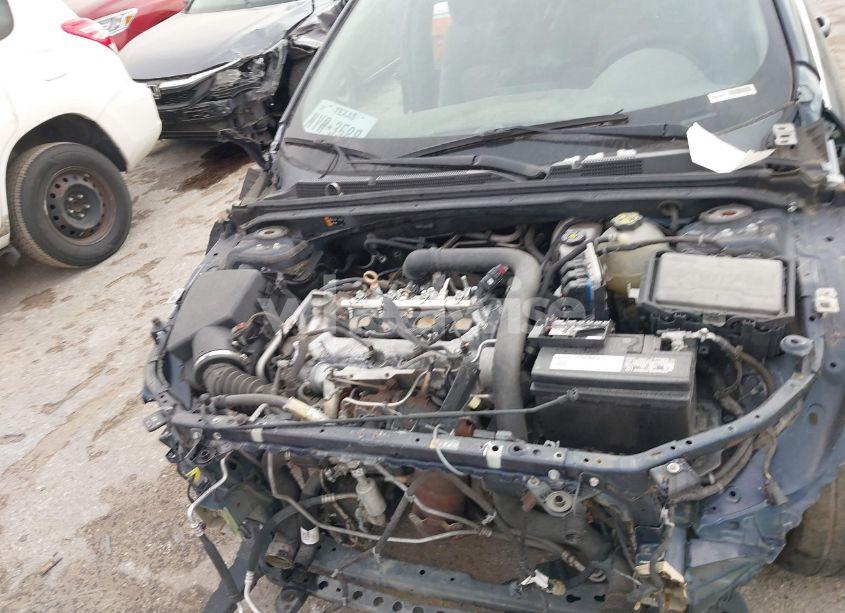 Photo 10 of 2016 Chevrolet Malibu 1LT (VIN 1G1ZE5ST5GF269575)