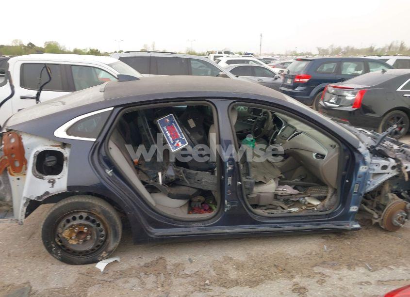 Photo 12 of 2016 Chevrolet Malibu 1LT (VIN 1G1ZE5ST5GF269575)