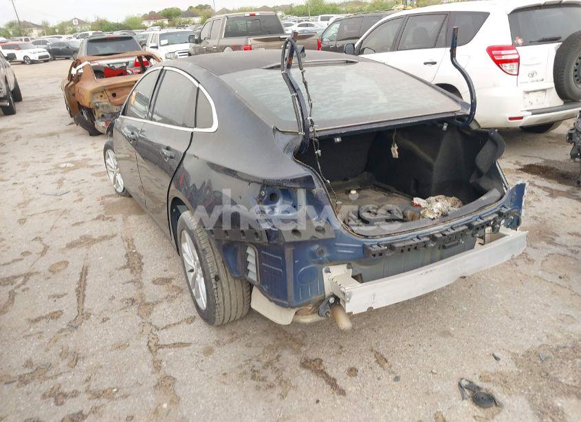 Photo 3 of 2016 Chevrolet Malibu 1LT (VIN 1G1ZE5ST5GF269575)