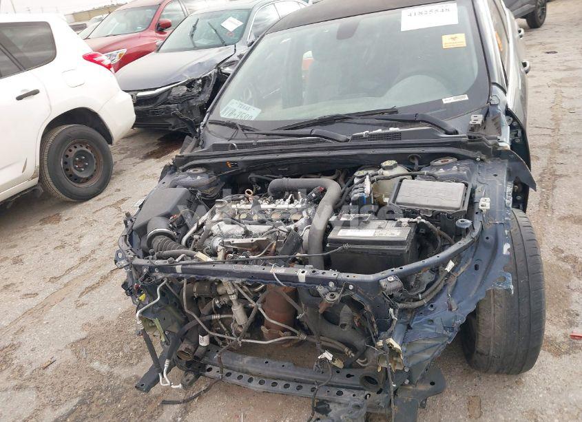 Photo 6 of 2016 Chevrolet Malibu 1LT (VIN 1G1ZE5ST5GF269575)