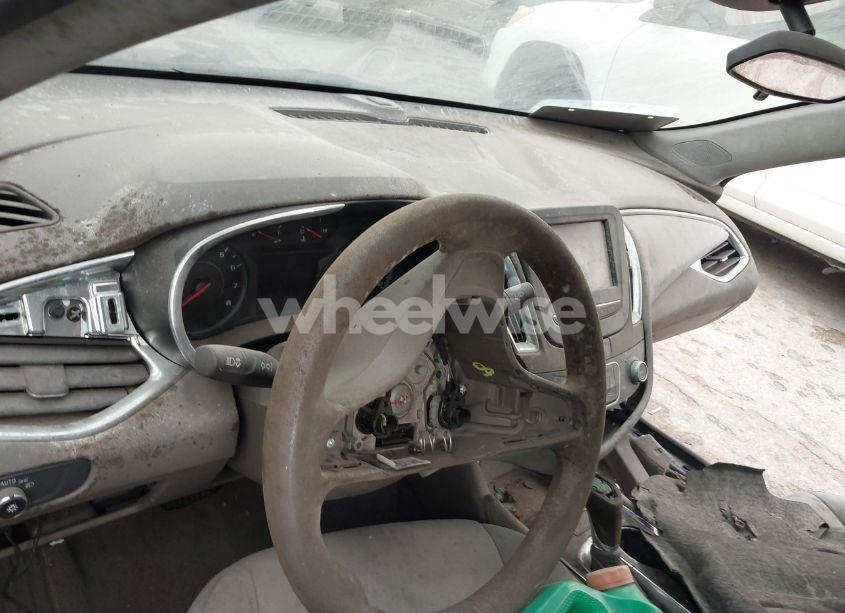 Photo 7 of 2016 Chevrolet Malibu 1LT (VIN 1G1ZE5ST5GF269575)