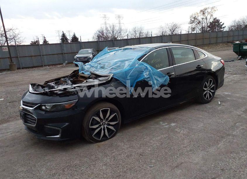 Photo 2 of 2016 Chevrolet Malibu 1LT (VIN 1G1ZE5ST5GF274758)
