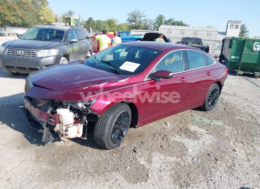Photo 2 of 2016 Chevrolet Malibu 1LT (VIN 1G1ZE5ST5GF304616)