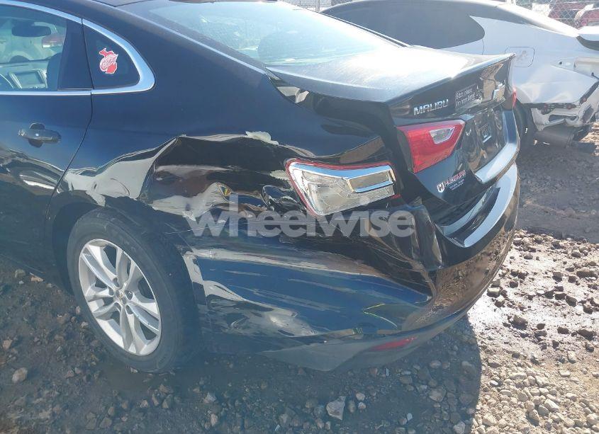 Photo 6 of 2016 Chevrolet Malibu 1LT (VIN 1G1ZE5ST5GF321707)