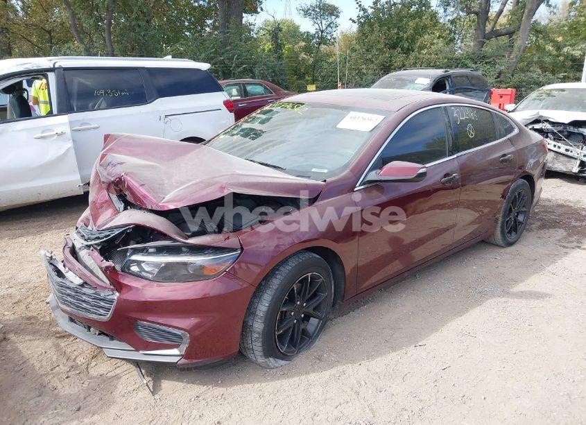Photo 2 of 2016 Chevrolet Malibu 1LT (VIN 1G1ZE5ST5GF322985)
