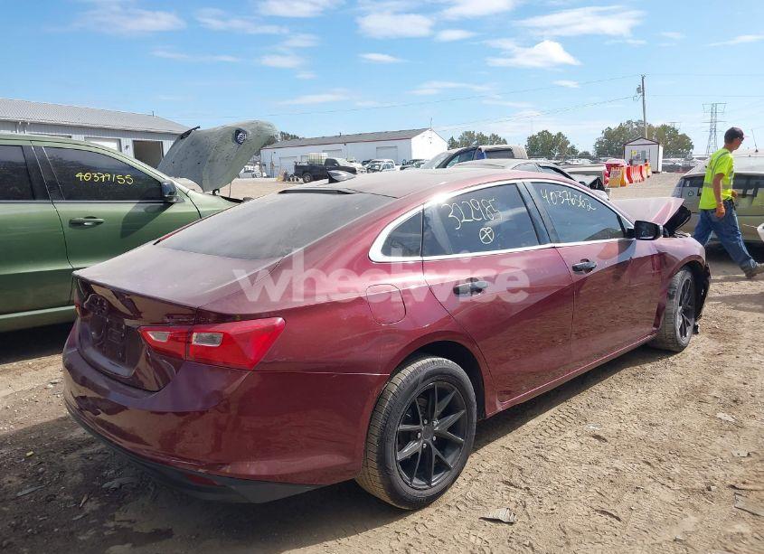 Photo 4 of 2016 Chevrolet Malibu 1LT (VIN 1G1ZE5ST5GF322985)
