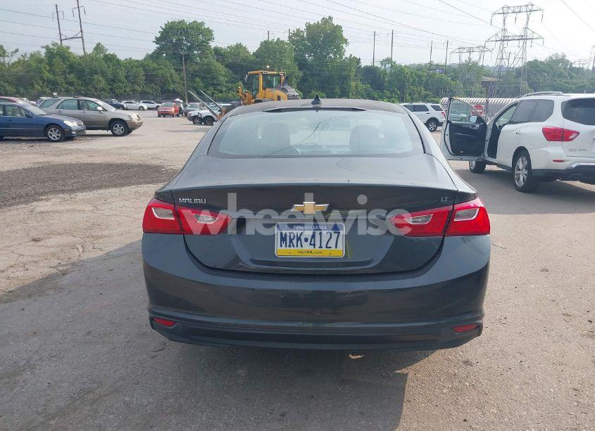 Photo 17 of 2016 Chevrolet Malibu LT (VIN 1G1ZE5ST5GF328088)