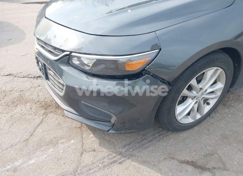 Photo 6 of 2016 Chevrolet Malibu LT (VIN 1G1ZE5ST5GF328088)