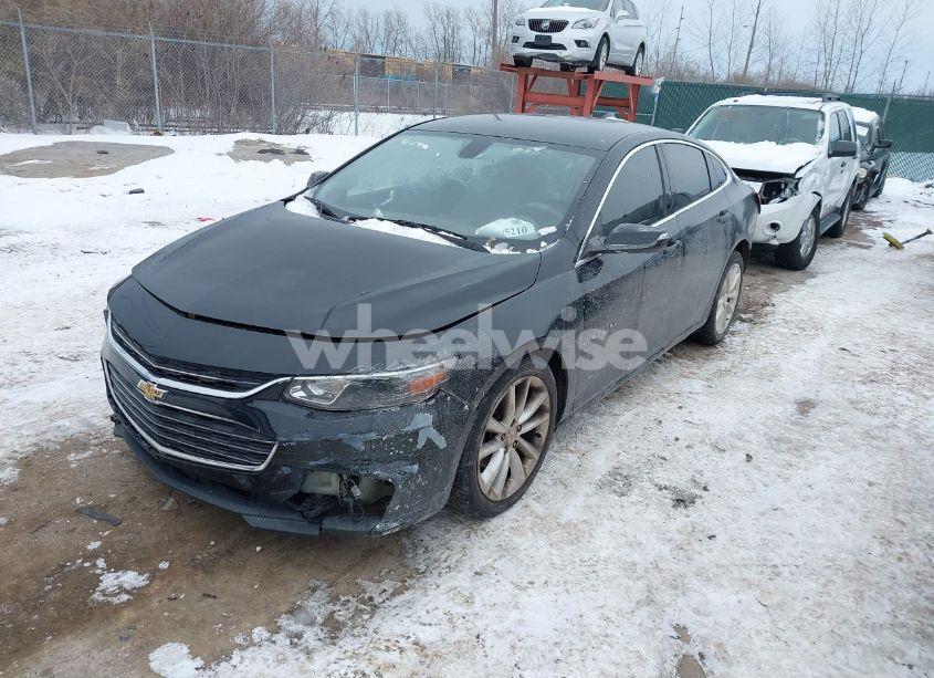 Photo 2 of 2016 Chevrolet Malibu 1LT (VIN 1G1ZE5ST5GF349958)