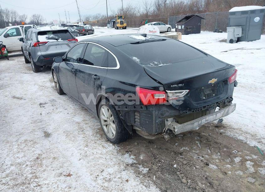 Photo 3 of 2016 Chevrolet Malibu 1LT (VIN 1G1ZE5ST5GF349958)