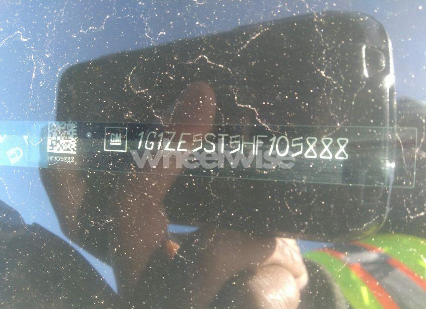 Photo 8 of 2017 Chevrolet Malibu 1LT (VIN 1G1ZE5ST5HF105888)