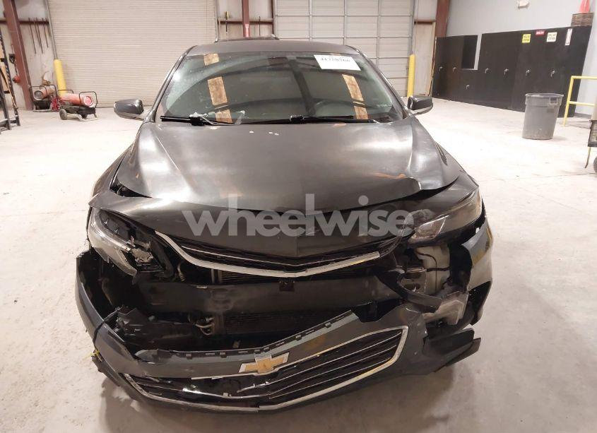 Photo 12 of 2017 Chevrolet Malibu 1LT (VIN 1G1ZE5ST5HF107205)