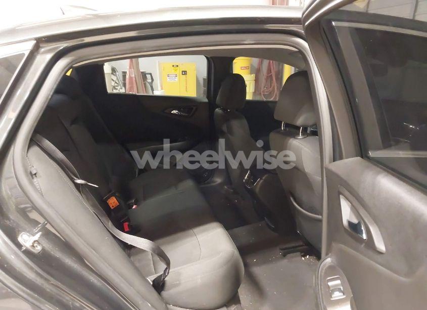 Photo 8 of 2017 Chevrolet Malibu 1LT (VIN 1G1ZE5ST5HF107205)