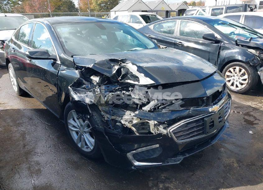 2017 Chevrolet Malibu 1LT (VIN 1G1ZE5ST5HF117135) main photo