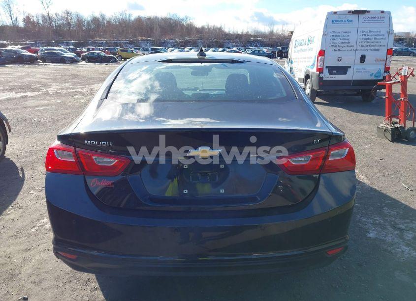 Photo 16 of 2017 Chevrolet Malibu 1LT (VIN 1G1ZE5ST5HF128443)