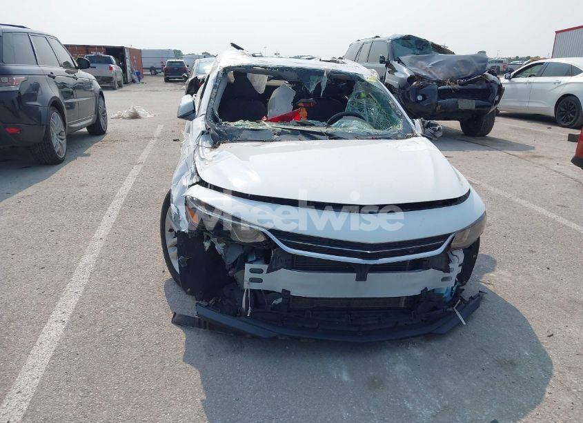 Photo 12 of 2017 Chevrolet Malibu 1LT (VIN 1G1ZE5ST5HF132413)