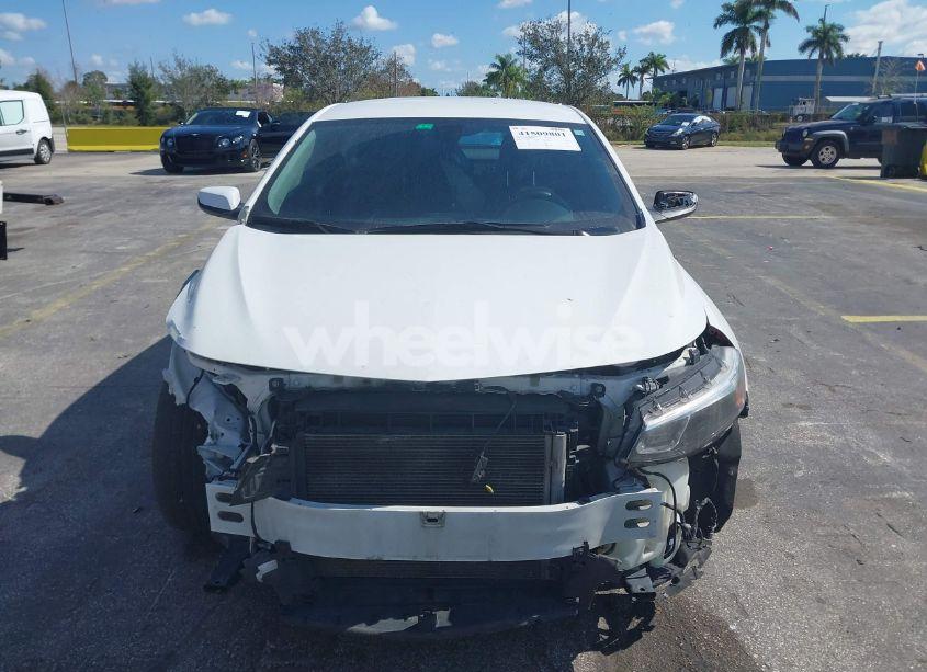 Photo 13 of 2017 Chevrolet Malibu 1LT (VIN 1G1ZE5ST5HF133707)