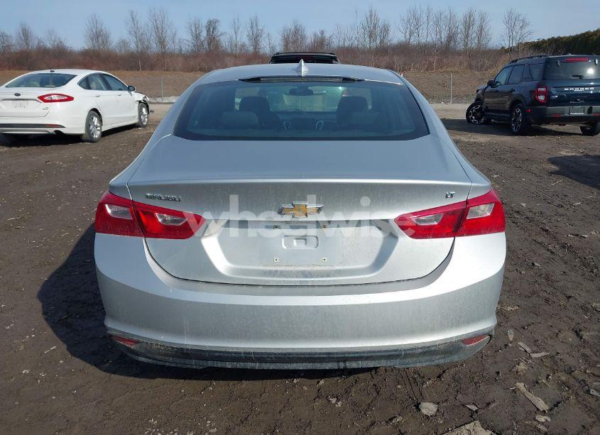 Photo 16 of 2017 Chevrolet Malibu 1LT (VIN 1G1ZE5ST5HF136445)