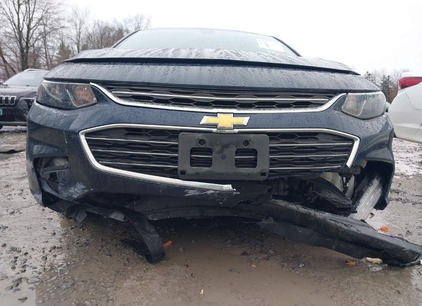 Photo 6 of 2017 Chevrolet Malibu 1LT (VIN 1G1ZE5ST5HF139507)