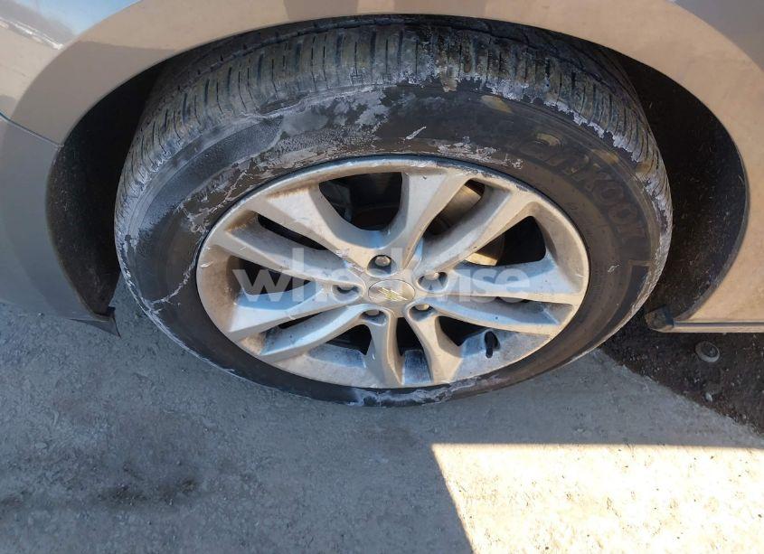 Photo 12 of 2017 Chevrolet Malibu 1LT (VIN 1G1ZE5ST5HF152810)