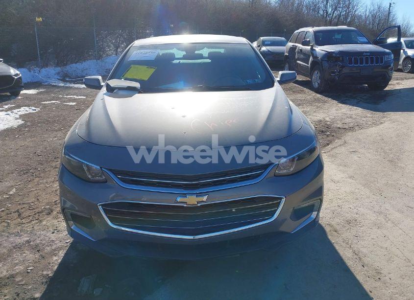Photo 13 of 2017 Chevrolet Malibu 1LT (VIN 1G1ZE5ST5HF152810)