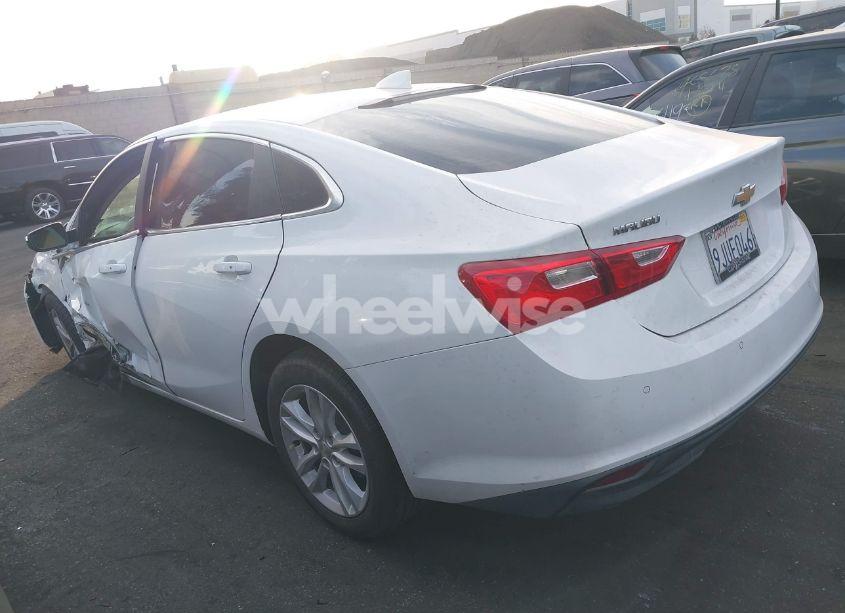 Photo 15 of 2017 Chevrolet Malibu 1LT (VIN 1G1ZE5ST5HF159210)