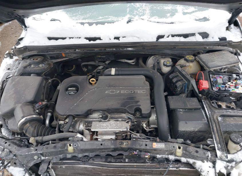 Photo 10 of 2017 Chevrolet Malibu 1LT (VIN 1G1ZE5ST5HF161345)